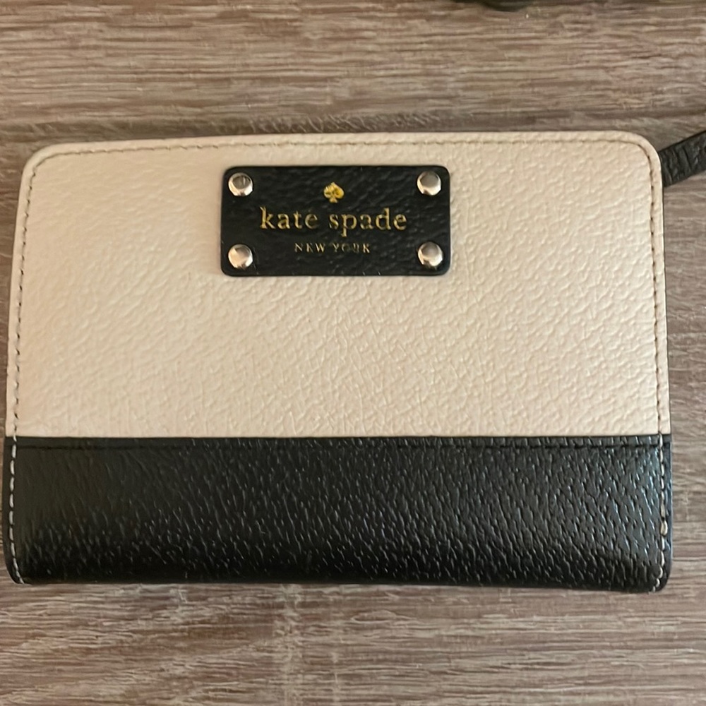 Kate spade wallet